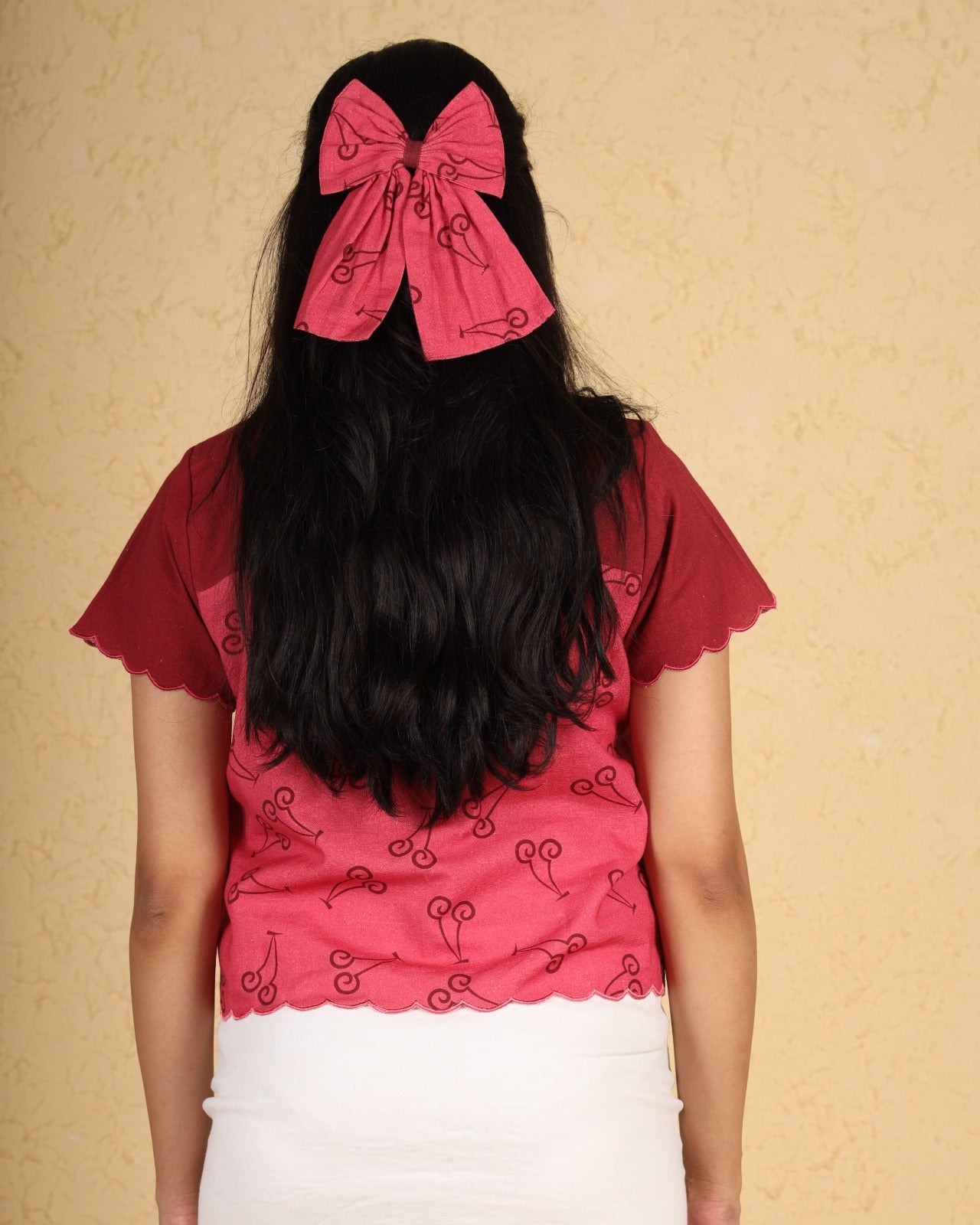 Red Blossom Cherry Scallop Shirt